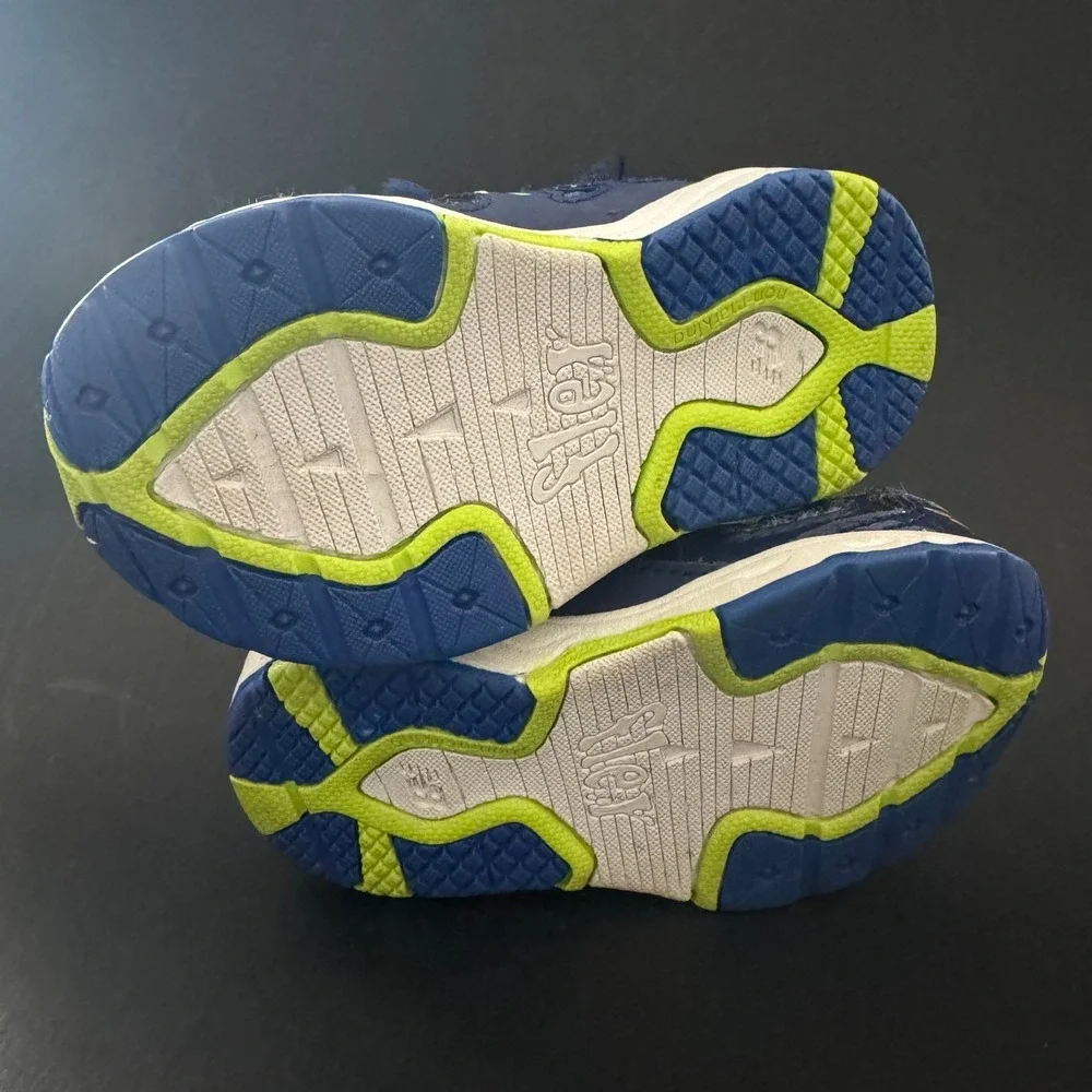 New Balance 680v5 Infant Running Shoes Navy Neon‎ Green Size 4 Hook Loop